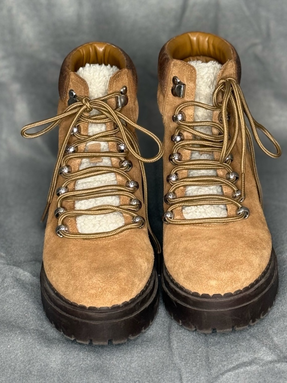 Marc Fisher LTD "Izzie" Genuine Shearling Lug Sole Boots | Size 8